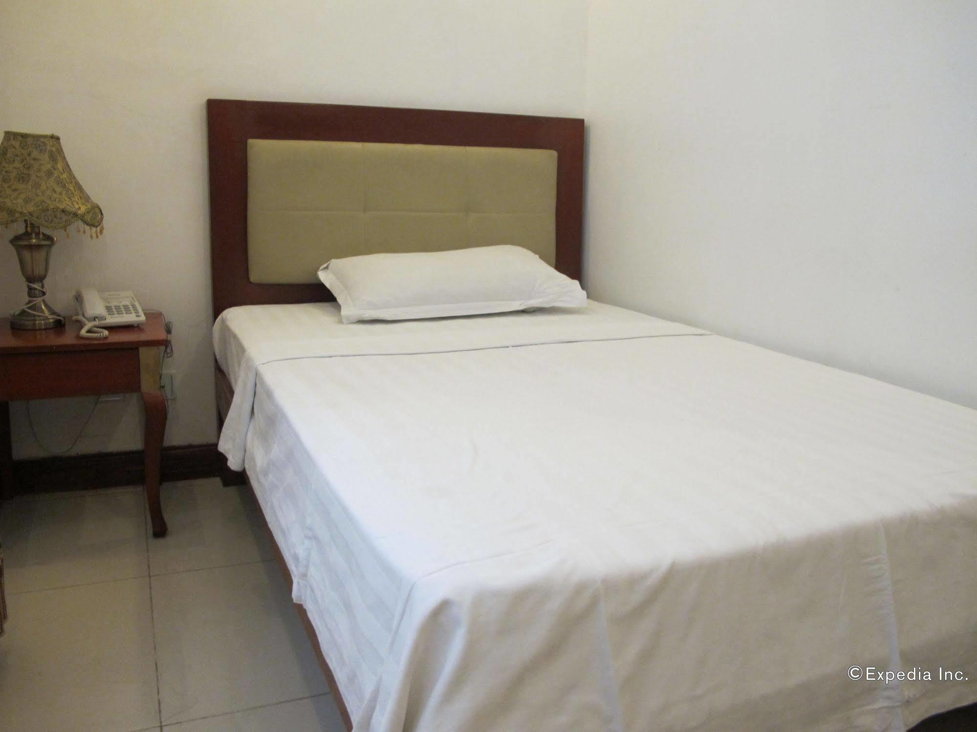 Dragon Home Inn Cebu Exterior foto
